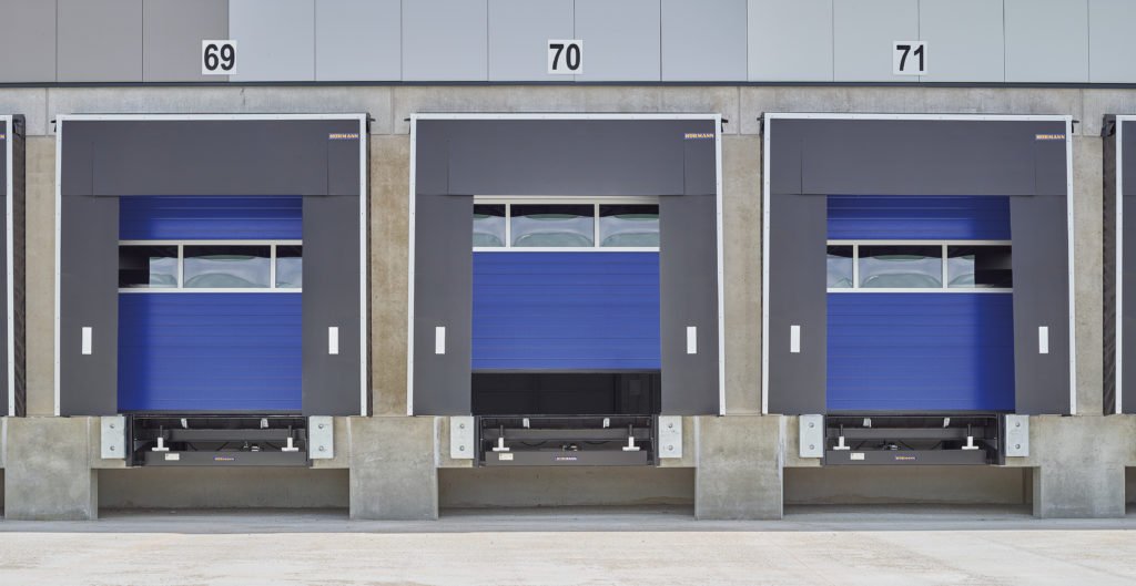 Innovative Lösungen von Hörmann für energieeffiziente Tor- und Verladetechnik